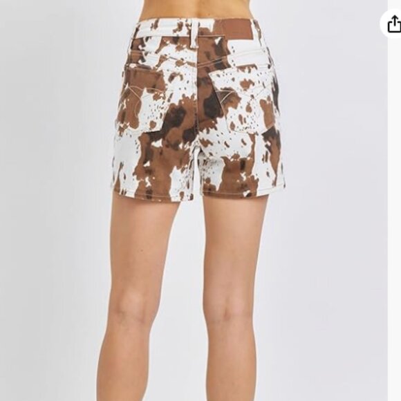 Judy Blue Brown Cow Print Shorts Size Large NEW WITH TAGS SOLD OUT - Picture 2 of 6